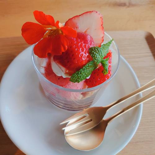 ミニいちごパフェ（S)